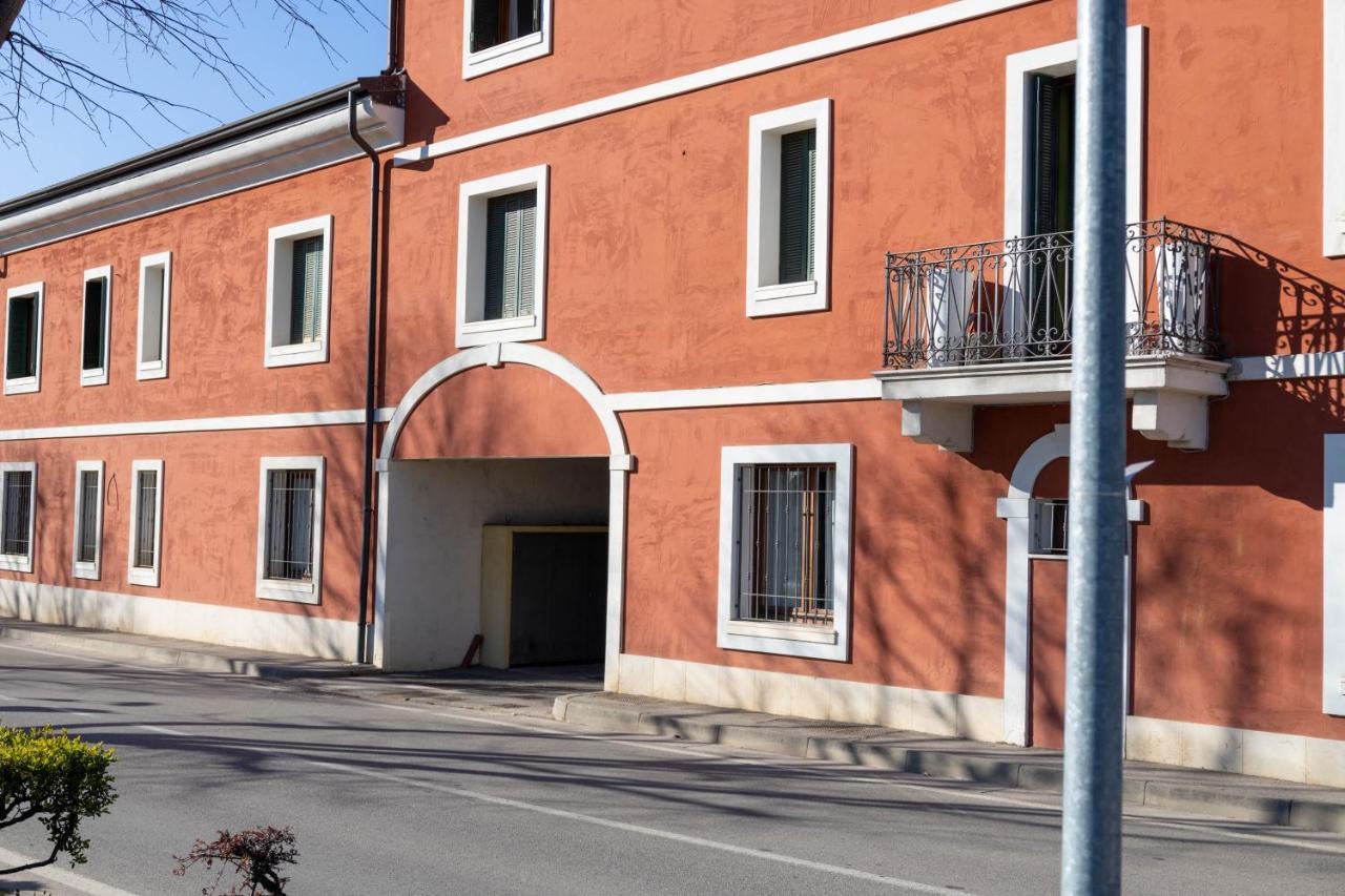 Maison 140 Lonato Exterior foto